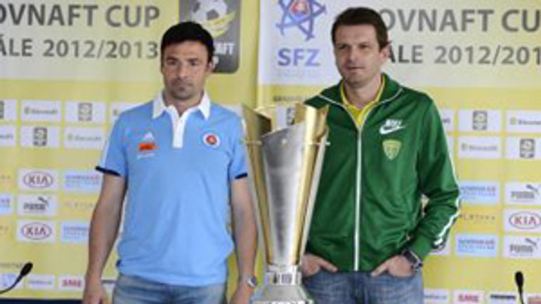 Vo finále slovnaft cupu v stredu slovan vyzve žilinu - slovnaft_cup_treneri