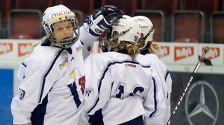 Hokejistky slovana obhájili striebro v ewhl - Hcslovan zeny