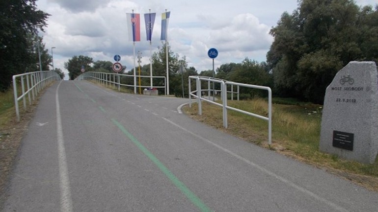 Cez víkend symbolicky zatvoria hranice - Cyklomost