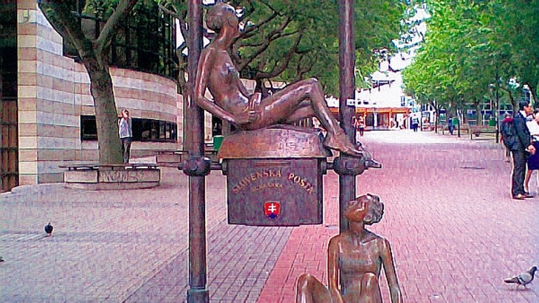 Údržba poštovej ulice je dnes nákladná - Pamatnik1