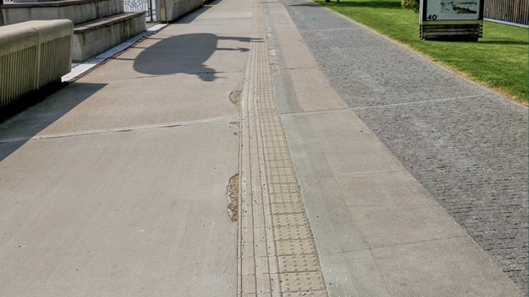 Dunajská promenáda pri River parčíku