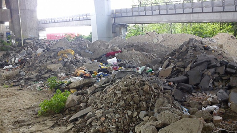 V bratislave tento rok odstránili 19 čiernych skládok - skladka1