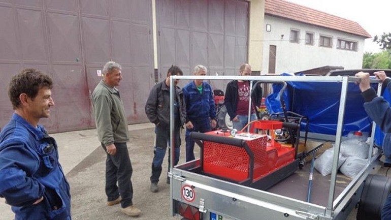 Vo vajnoroch sa v týchto dňoch usilovne pracuje - Vajnoraci1