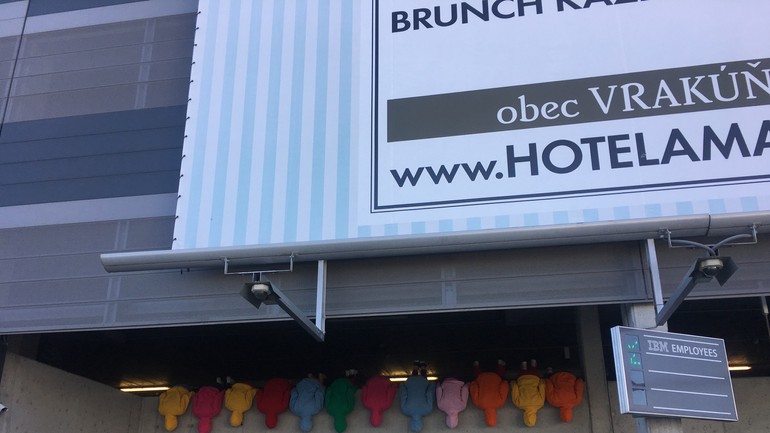 Pohybová performance Biela noc 2018 Willi Dorner