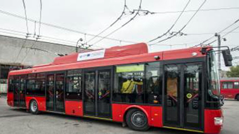 Nové trolejbusy majú zvýšiť komfort cestujúcich mhd - trolejbus_skoda1