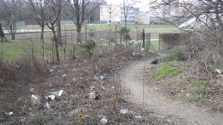 Obyvateľom prekáža výstavba pri dostihovej dráhe - Kutlikova2