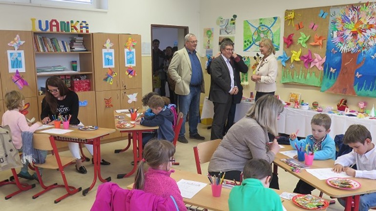 V ružinove zapísali viac ako deväťstošesťdesiat prvákov - IMG_5767