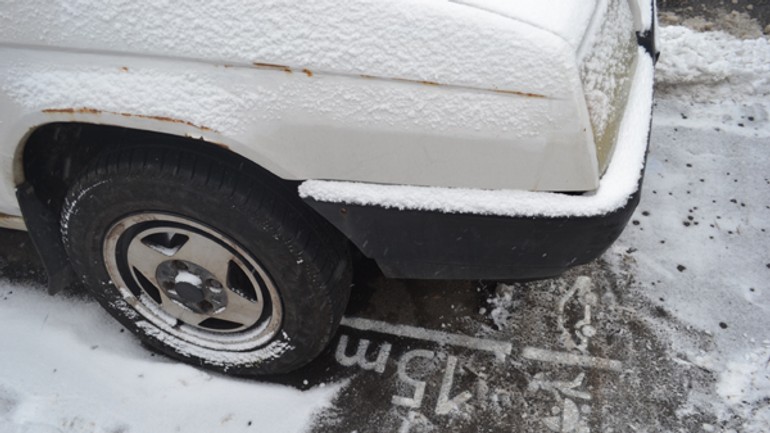 Na riazanskej sú „vodítka“ na parkovanie - riazanska1