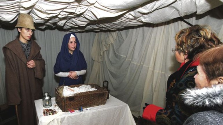 Živý aj drevený betlehem v centre mesta - Betlehem1
