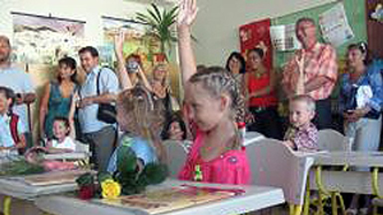 Petržalka jednorazovo pomohla školákom a predškolákom - skolaci