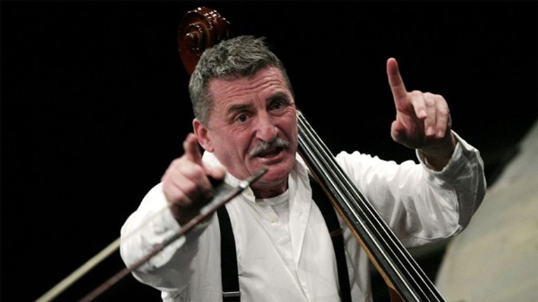 Martin huba sa po 24 rokoch lúčil s kontrabasom - Kontrabas1