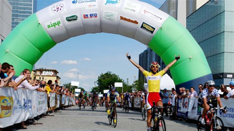 Cyklistické preteky okolo slovenska opäť v bratislave - Okolo slovenska1