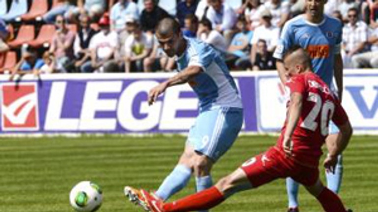 Slovan prehral v zlatých moravciach, nevyhral už tri kolá - ZM_skslovan1