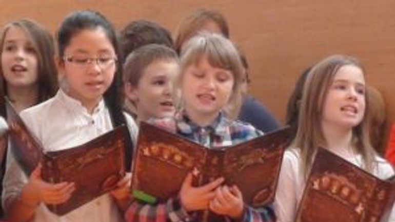 Zimný štadión ondreja nepelu sa rozozvučí spevom 800 detí - zbor_detsky