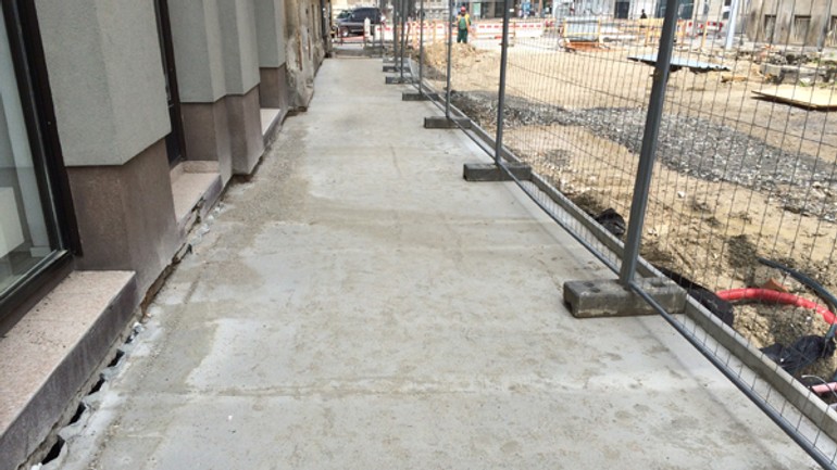 Chodníky na štúrovej sú pred dokončením - sturova_chodnik1