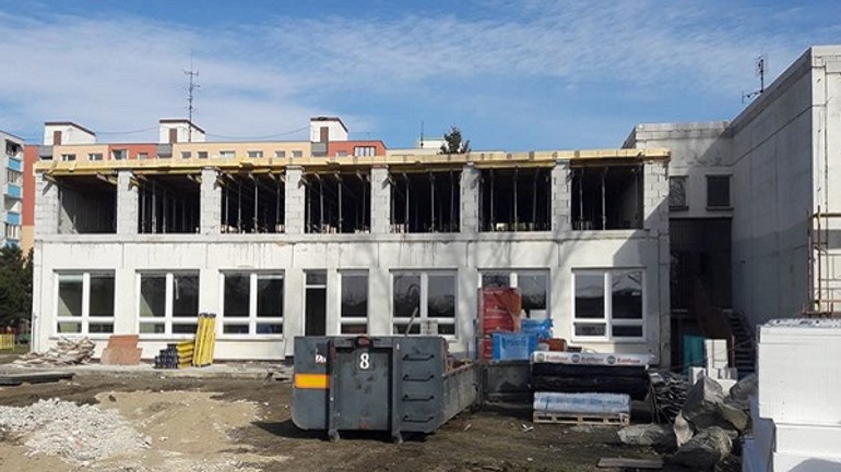 Ako napreduje rekonštrukcia škôlky pri šajbách? - o1