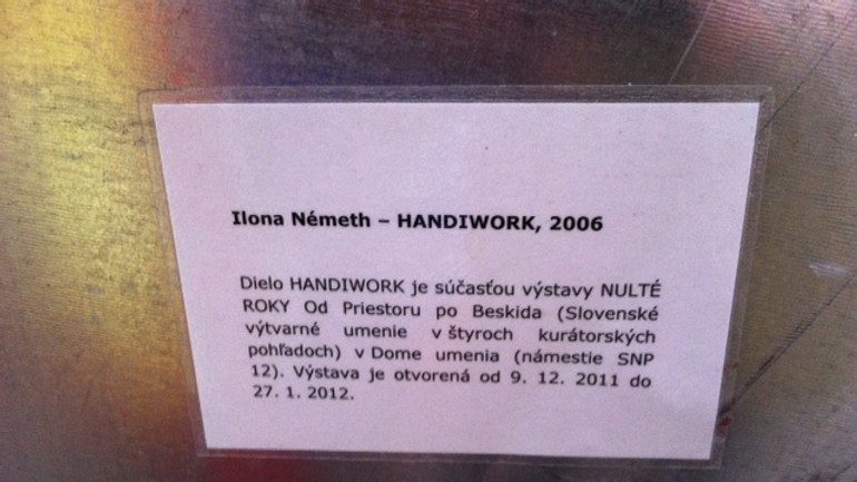 Na námestí snp sú akési čudá - je to však umenie - Handi3