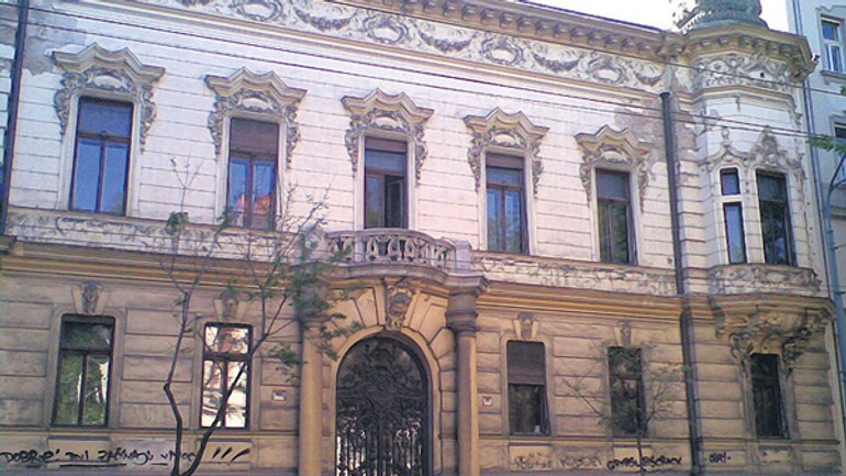 Palác lekárnika pißtoryho treba obnoviť - Pamatnik1