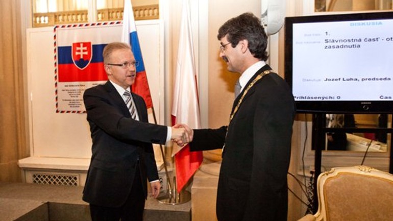 Nový primátor a poslanci sa ujali svojich funkcií - Ftacnik vs. durkovsky1