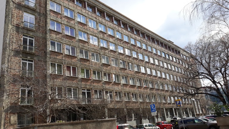 internát Dobrovičova