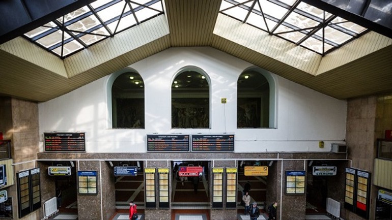 Východniari chceli ísť vlakom do košíc a skončili v bratislavskom depe - Vychod1