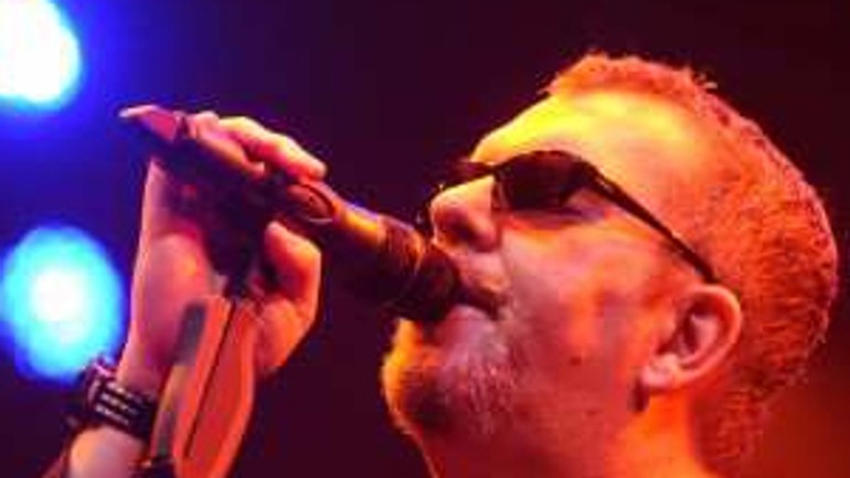 Standing ovation pre hlasy richarda müllera a fragile - muller_richard