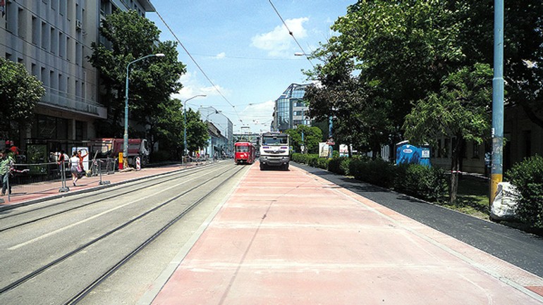 Názor: integrovaná zastávka mhd na radlinského - radlinskeho_bohac