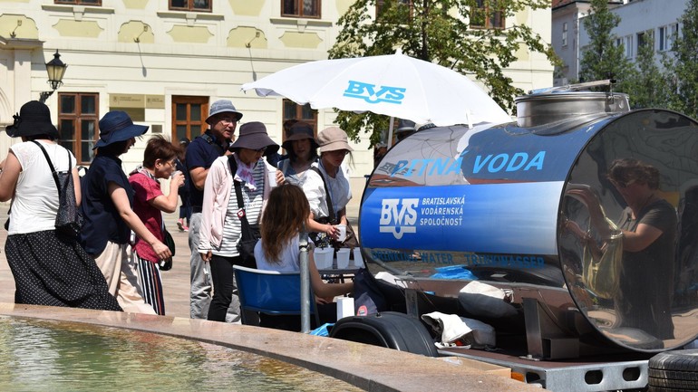 Pitná voda - cisterna