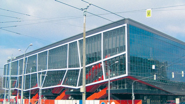 Štadión potrebuje ročne sto akcií, aby nebol stratový - Zimak1