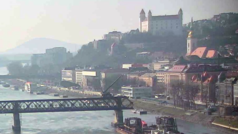 Popoludní sa súlodie presunulo pod tretie mostné pole - most_12032014_1