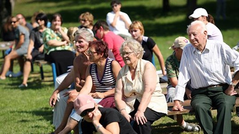 Dúbravských seniorov čaká galavečer - seniorfest
