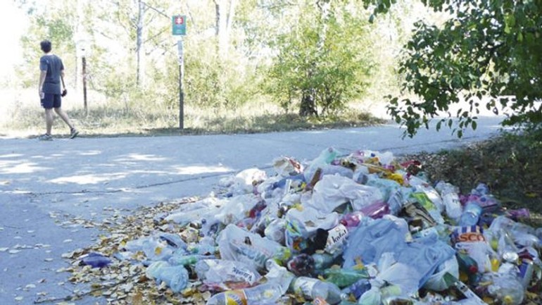 Na čunovské jazerá chodili ľudia aj napriek zákazu, chýbajú jasné pravidlá - Cunovo1