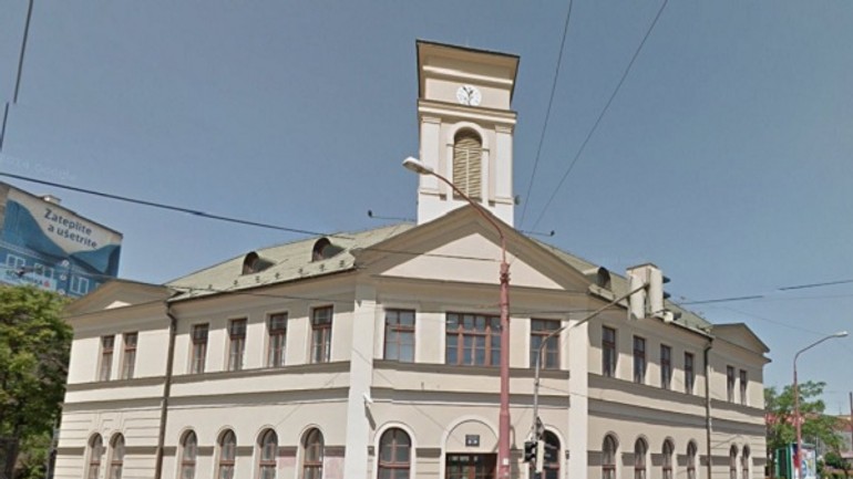 Rozhodnuté: nové mesto prenajme budovu konskej železnice - konska zeleznica