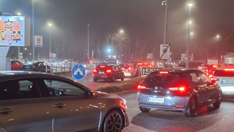 Doprava v Bratislave kolabuje.