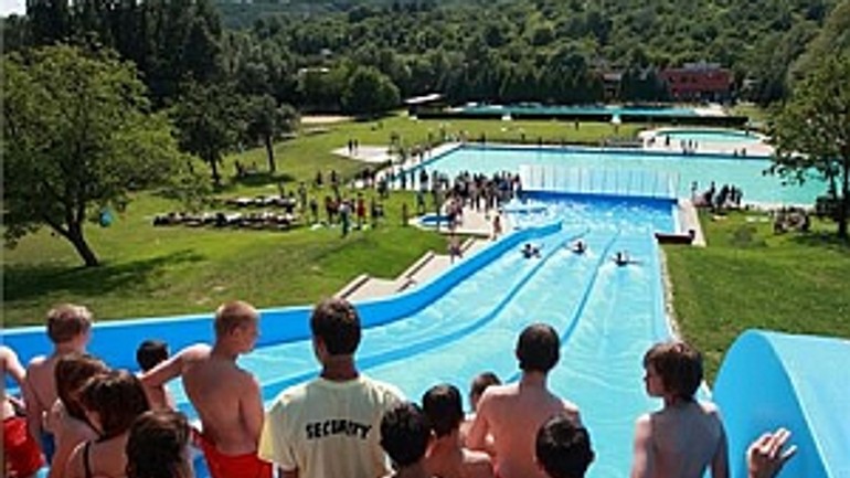 Na rosničke sa aj napriek zákazu fajčí - Rosnicka