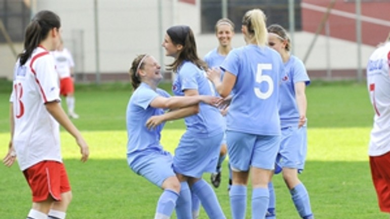 Lídrom ženskej i. ligy po 14. kole šk slovan bratislava - Futbal zeny