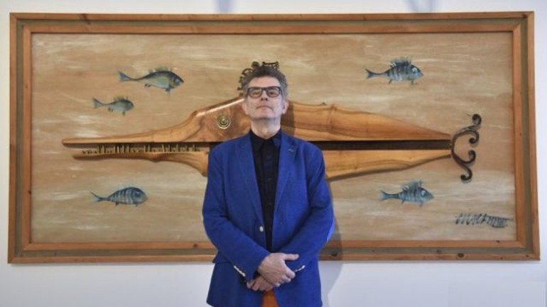 Výstavu 60 políc juraja čuteka v danubiane predĺžia o týždeň - Čutek