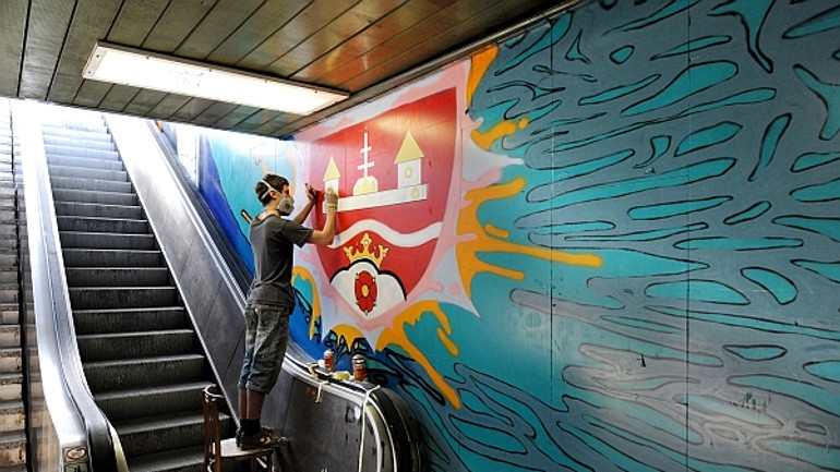 Podchod na trnavskom mýte vyzdobili "grafiťáci" - Graffiti trnavske myto hokej