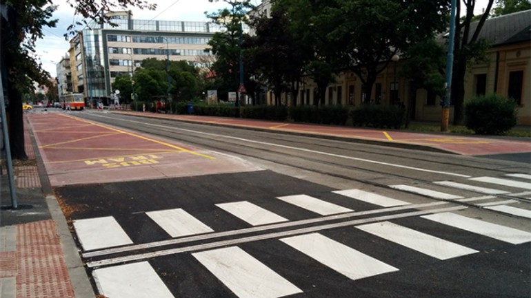 Zastávka blumentál na radlinského ulici stále čaká na kolaudáciu - radlinskeho_zastavka2