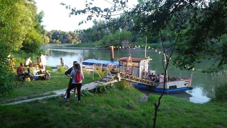 Mark Twain - Karloveská zátoka