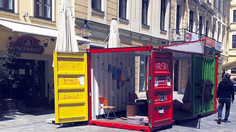 Kontajner z ventúrskej ulice neodviezli - venturska1