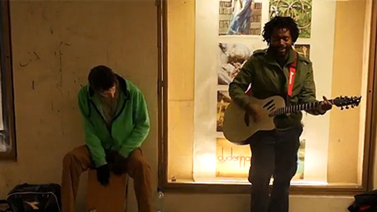 Podľa prieskumu bratislava odrádza pouličných umelcov - poulicni_umelci