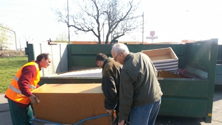 Kde v ružinove sa budete môcť zbaviť starého nábytku a veľkého odpadu tento víkend? - jesenne-upratovanie2-lightbox