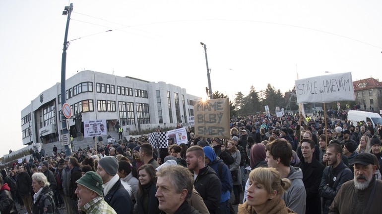 Demonštrácia pred parlamentom 26. marca 2018