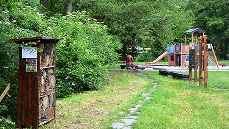 Na partizánskej lúke je prvý hmyzí hotel - hmyzi_hotel1