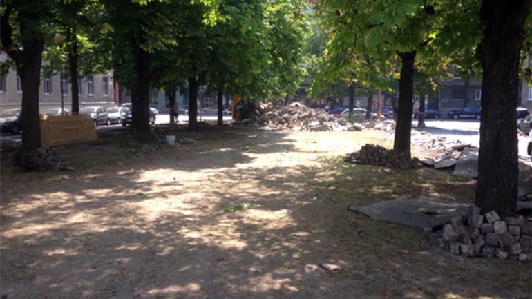 Nové mesto obnovuje parke na sadovej ulici - osadna1