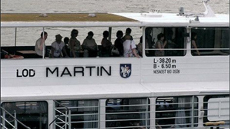 Poloha zastávky pri nám. sv. františka ostane zachovaná - lod_martin