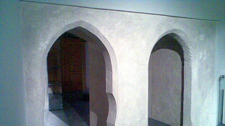 Portály radnice viedli do susedného domu - Pamatnik1