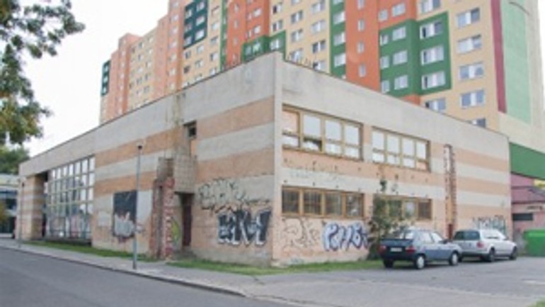 Z bývalého ludusu bude bowlingové centrum - ludus_petrzalka