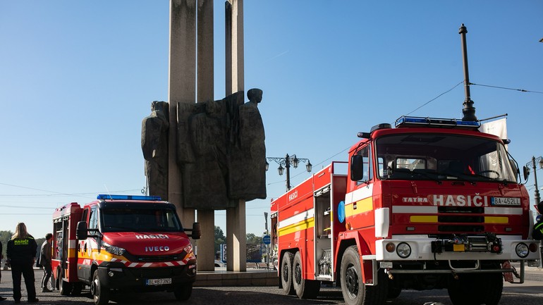 Technika staromestských hasičov - Iveco a zrepasovaná Tatra 815 CAS 32
